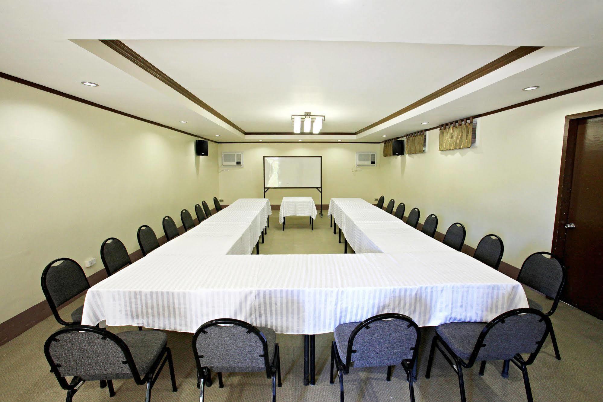 Davao City Hotel Tropika מראה חיצוני תמונה