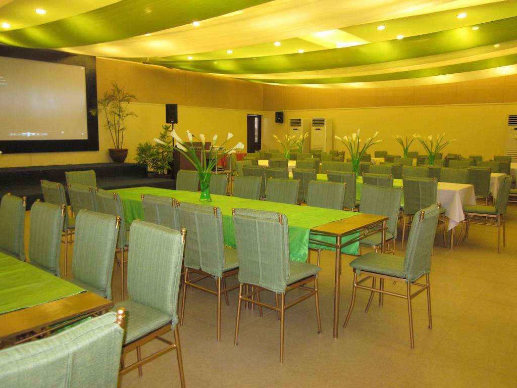 Davao City Hotel Tropika מראה חיצוני תמונה